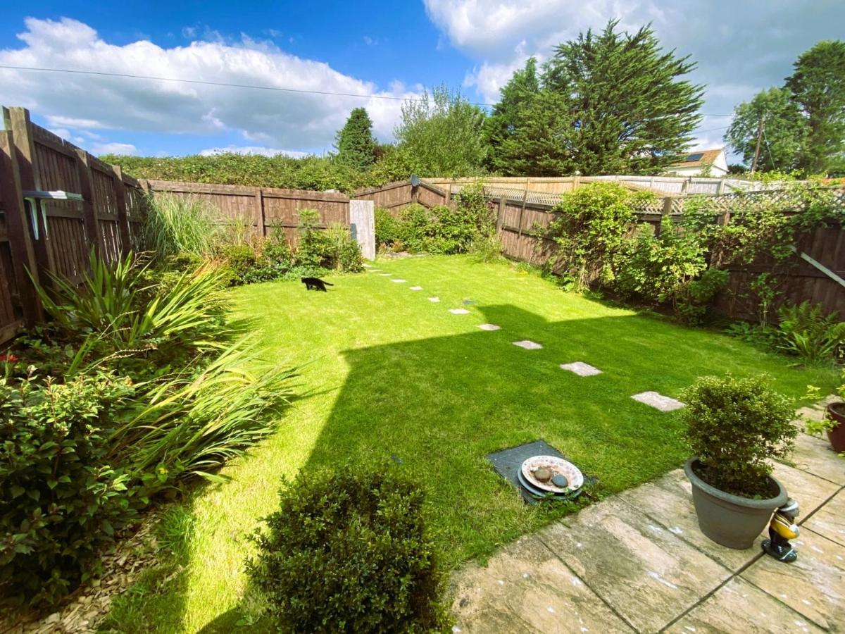 Bodmin Rest 4 U Bed and Breakfast Εξωτερικό φωτογραφία